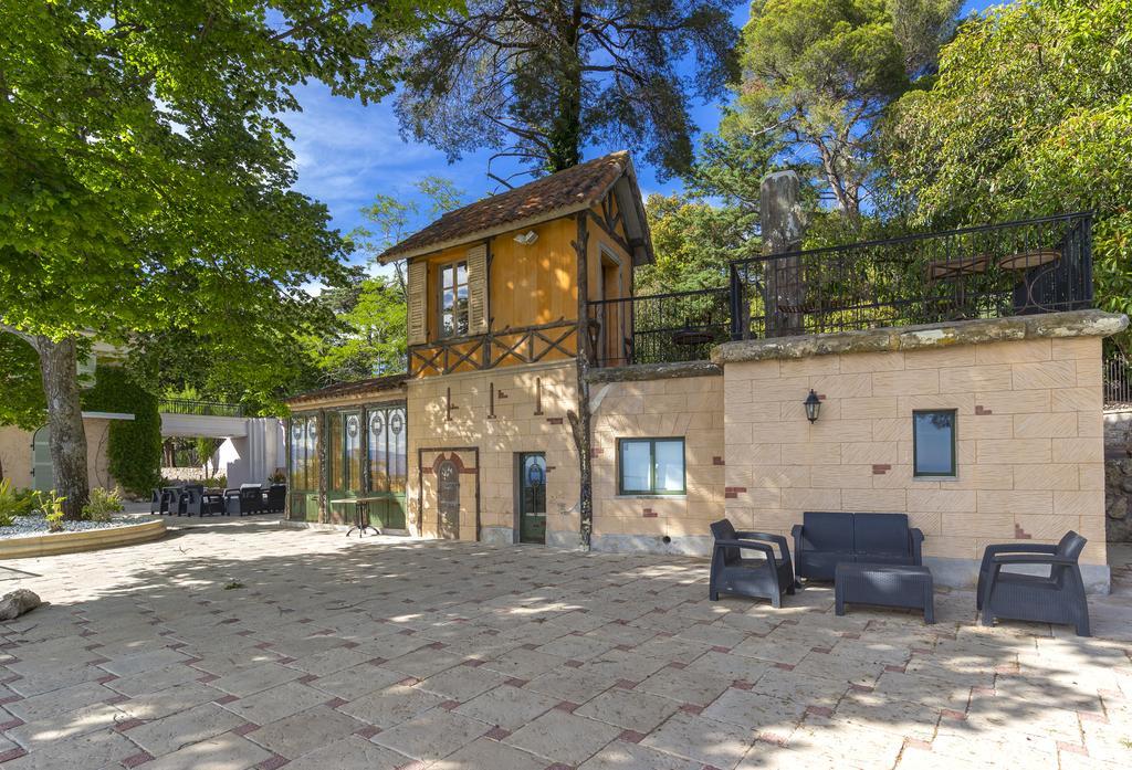 Domaine Du Mont Leuze Vila Villefranche-sur-Mer Exterior foto