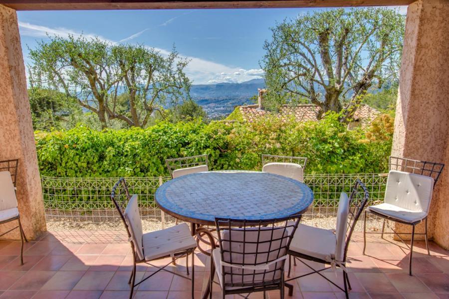 Domaine Du Mont Leuze Vila Villefranche-sur-Mer Exterior foto